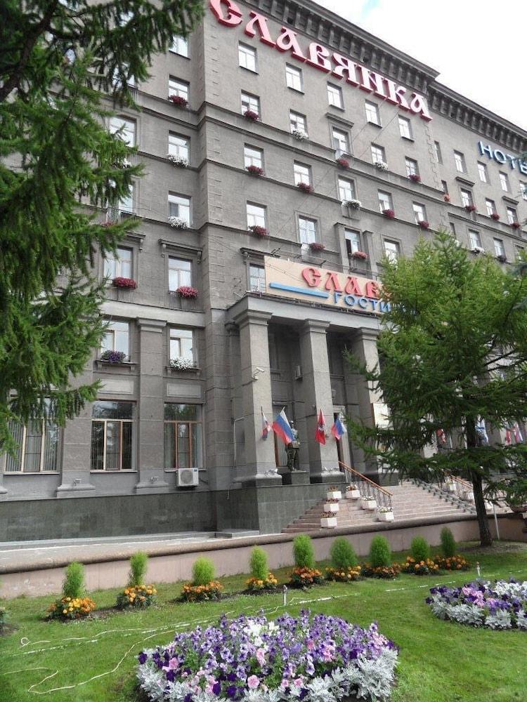 Hotel Slavyanka Moskau Exterior foto